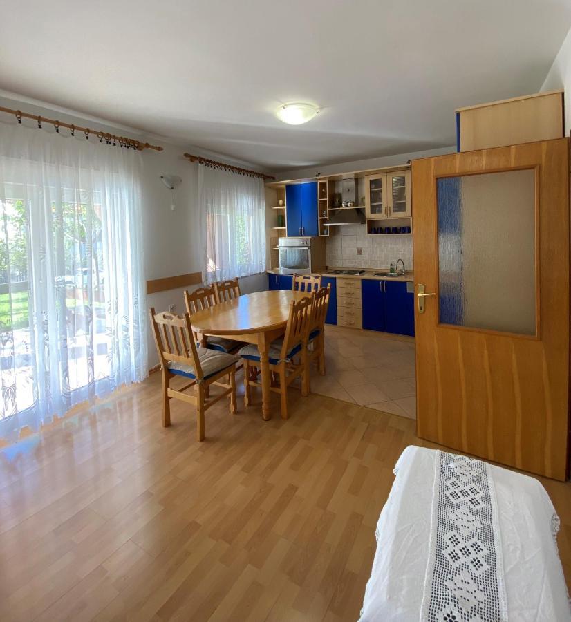 App Ratkovic Apartment Novi Vinodolski Exterior photo